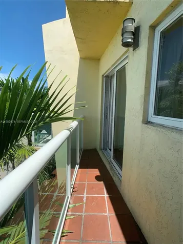 1853 Jefferson Avenue Miami Beach FL 33139