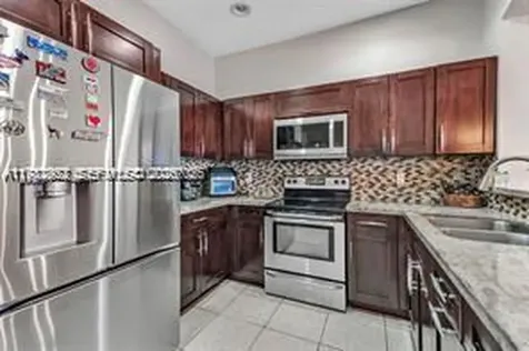 2417 SW 99th Way Miramar FL 33025
