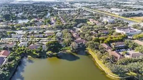 2417 SW 99th Way Miramar FL 33025