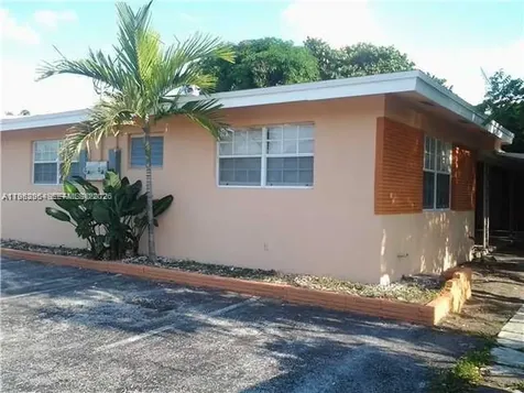 2016 NE 26th Street Wilton Manors FL 33305