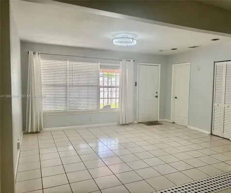 2016 NE 26th Street Wilton Manors FL 33305