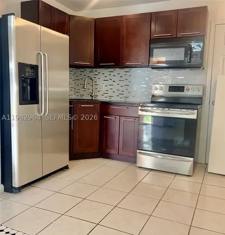 2016 NE 26th Street Wilton Manors FL 33305