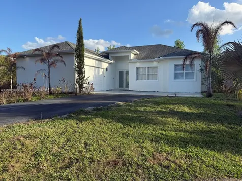 3646 28th Avenue SE Naples FL 34117