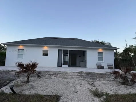 3646 28th Avenue SE Naples FL 34117