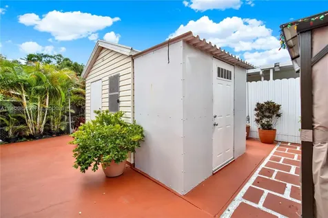 560 NW 57th Court Miami FL 33126