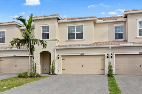 1455 Silk Oak Drive Hollywood FL 33021