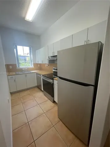 3421 SW 25th Street Miami FL 33133