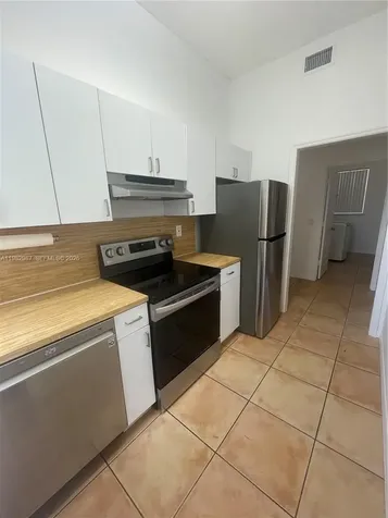 3421 SW 25th Street Miami FL 33133