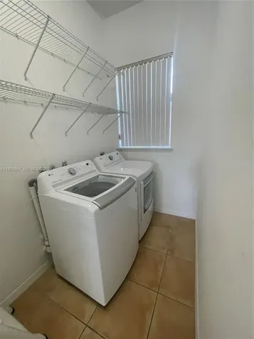 3421 SW 25th Street Miami FL 33133