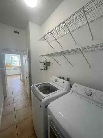 3421 SW 25th Street Miami FL 33133