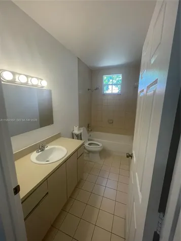3421 SW 25th Street Miami FL 33133