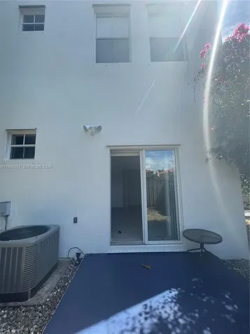 3421 SW 25th Street Miami FL 33133