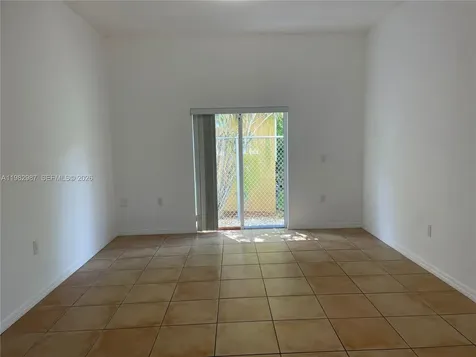 3421 SW 25th Street Miami FL 33133