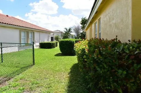 16319 SW 11th Street Pembroke Pines FL 33027