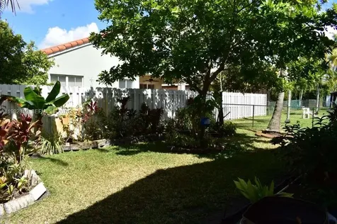 16319 SW 11th Street Pembroke Pines FL 33027
