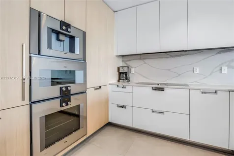 15701 Collins Avenue Sunny Isles Beach FL 33160