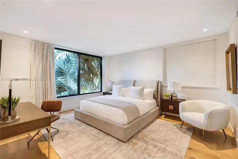 1755 Fairhaven Place Miami FL 33133