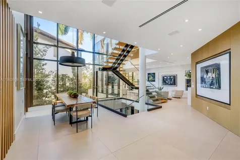 1755 Fairhaven Place Miami FL 33133