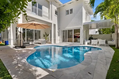 5 Coconut Lane Key Biscayne FL 33149