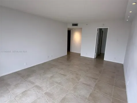 4000 Towerside Terrace Miami FL 33138