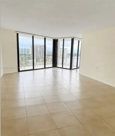 4000 Towerside Terrace Miami FL 33138