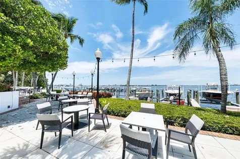 4000 Towerside Terrace Miami FL 33138