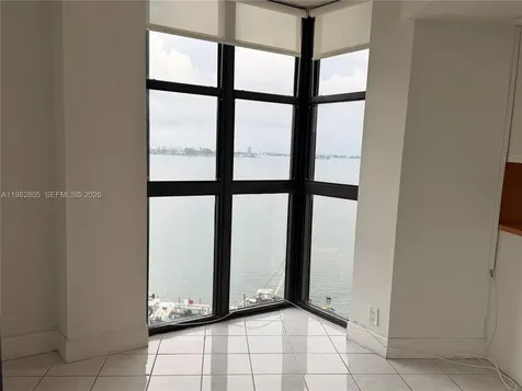4000 Towerside Terrace Miami FL 33138