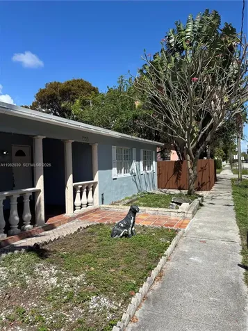 729 NE 2nd Court Hallandale Beach FL 33009