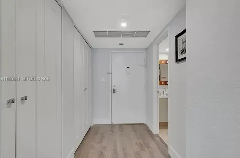 5401 Collins Avenue Miami Beach FL 33140