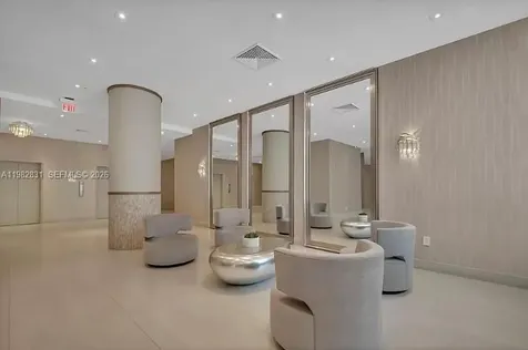 5401 Collins Avenue Miami Beach FL 33140