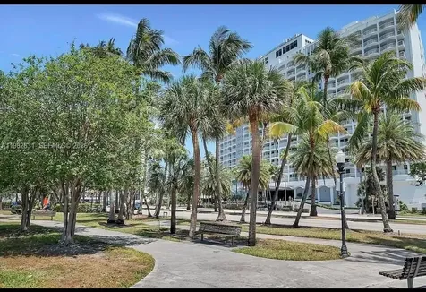 5401 Collins Avenue Miami Beach FL 33140