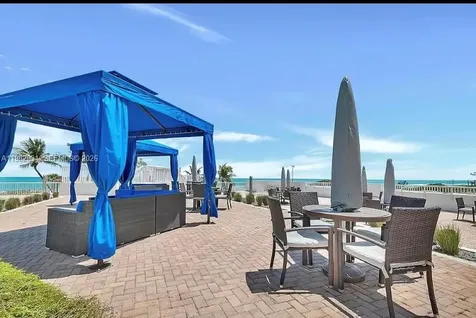 5401 Collins Avenue Miami Beach FL 33140
