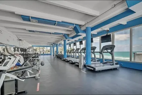 5401 Collins Avenue Miami Beach FL 33140