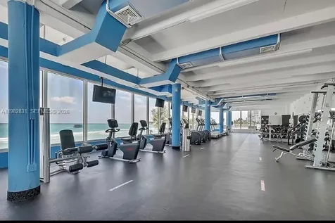 5401 Collins Avenue Miami Beach FL 33140
