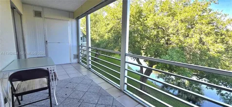 3037 Newport H Deerfield Beach FL 33442