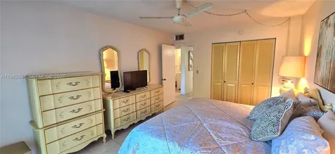 3037 Newport H Deerfield Beach FL 33442