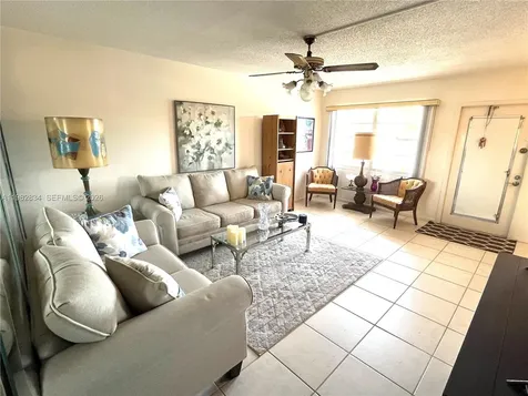 3037 Newport H Deerfield Beach FL 33442
