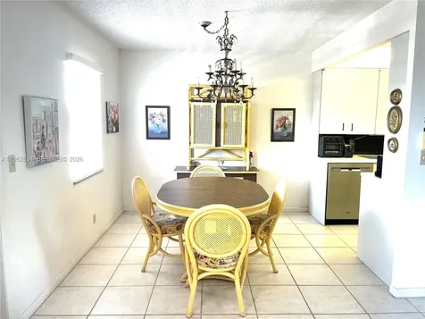 3037 Newport H Deerfield Beach FL 33442