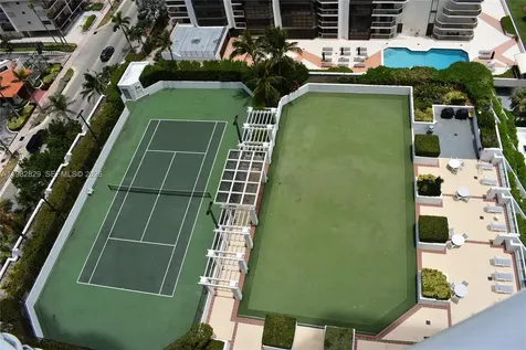 6365 Collins Avenue Miami Beach FL 33141