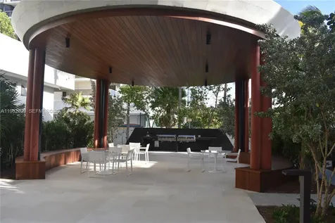 6365 Collins Avenue Miami Beach FL 33141