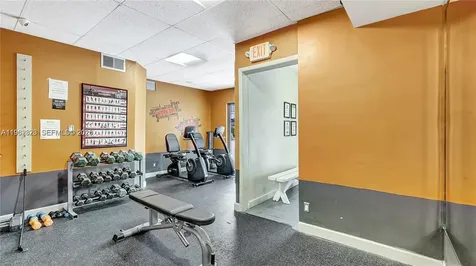 1201 Hillcrest Court Hollywood FL 33021