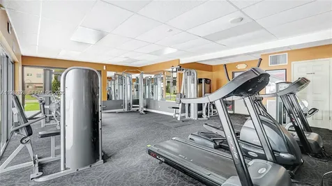 1201 Hillcrest Court Hollywood FL 33021