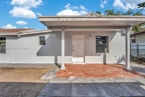 2428 NW 28th Street Miami FL 33142