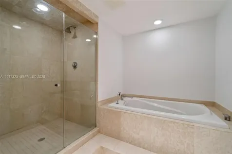 201 Crandon Boulevard Key Biscayne FL 33149