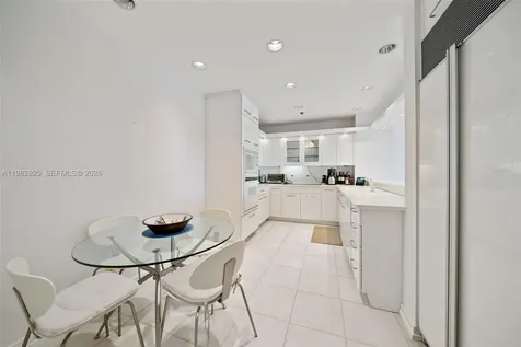 201 Crandon Boulevard Key Biscayne FL 33149