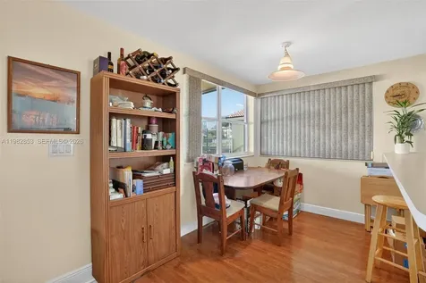 16419 Sapphire Place Weston FL 33331