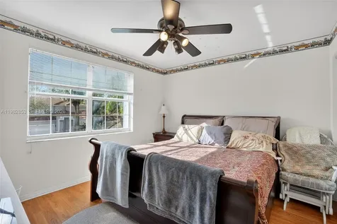 16419 Sapphire Place Weston FL 33331