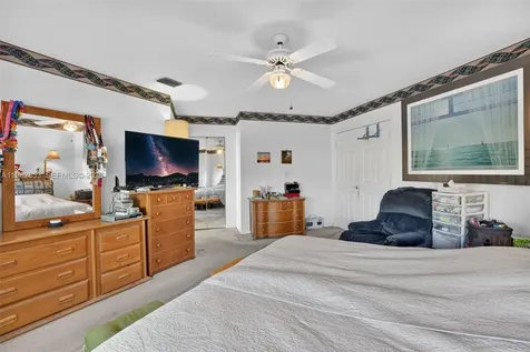 16419 Sapphire Place Weston FL 33331