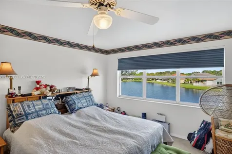 16419 Sapphire Place Weston FL 33331