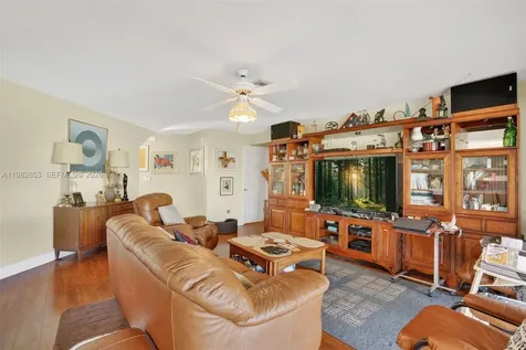 16419 Sapphire Place Weston FL 33331
